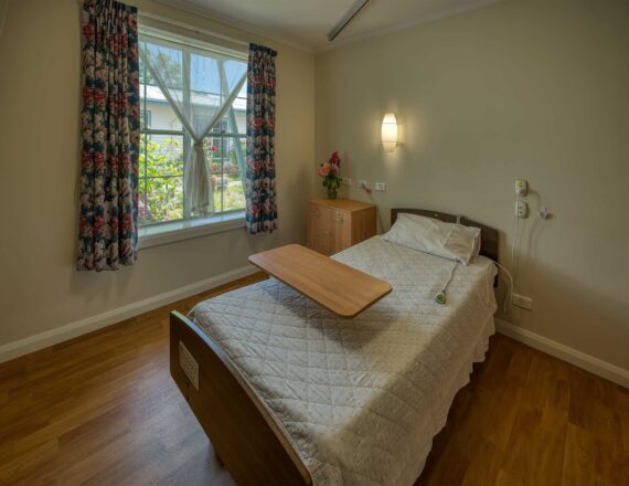 Ellery House single room